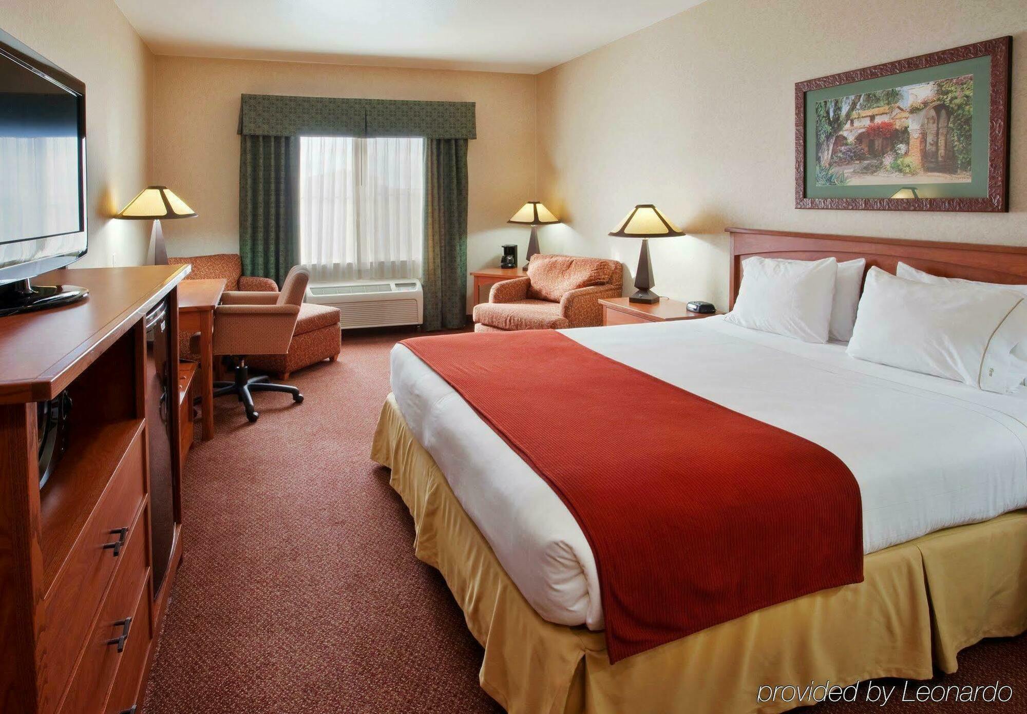 Holiday Inn Express Hotel & Suites Manteca By Ihg Dış mekan fotoğraf