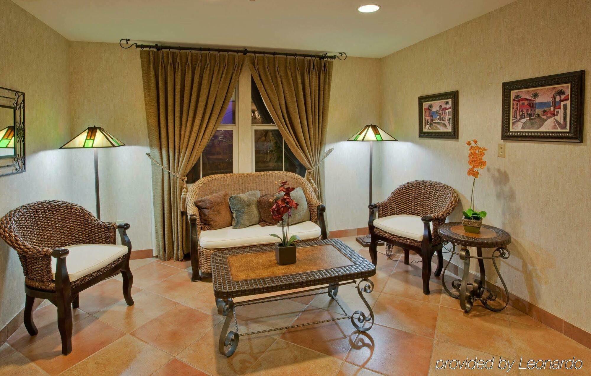 Holiday Inn Express Hotel & Suites Manteca By Ihg Dış mekan fotoğraf