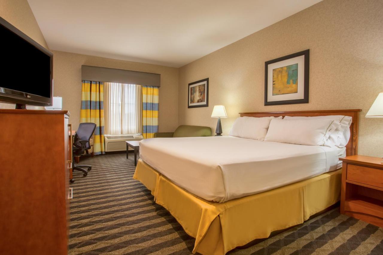 Holiday Inn Express Hotel & Suites Manteca By Ihg Dış mekan fotoğraf