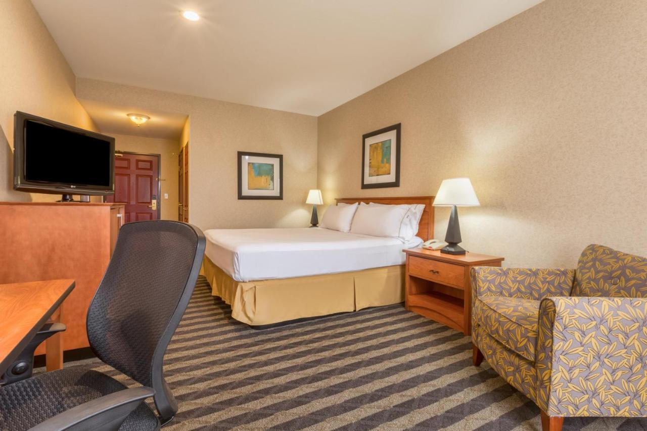 Holiday Inn Express Hotel & Suites Manteca By Ihg Dış mekan fotoğraf